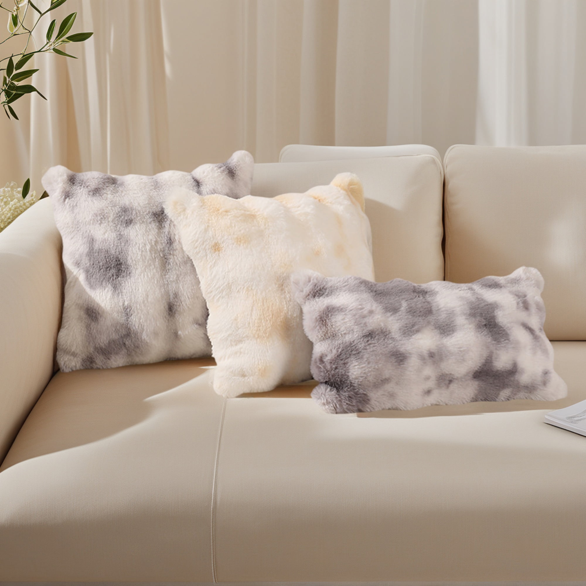 Unique Bargains 2pcs Soft Fluffy Pillow Covers for Living Room Light Yellow 20" x 12"