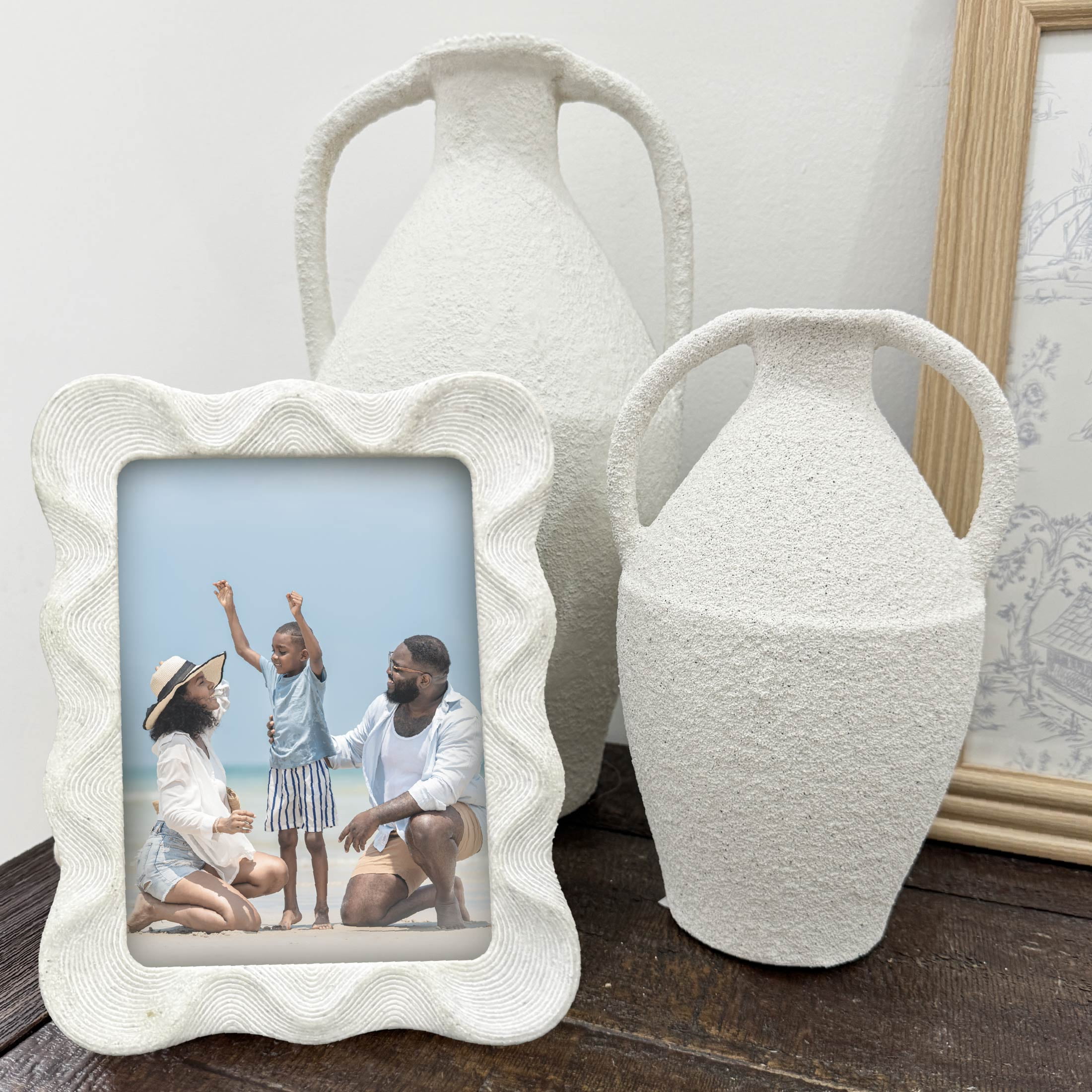 OneDesign Home Wavy Artisan 5x7 Sandstone Picture Frame