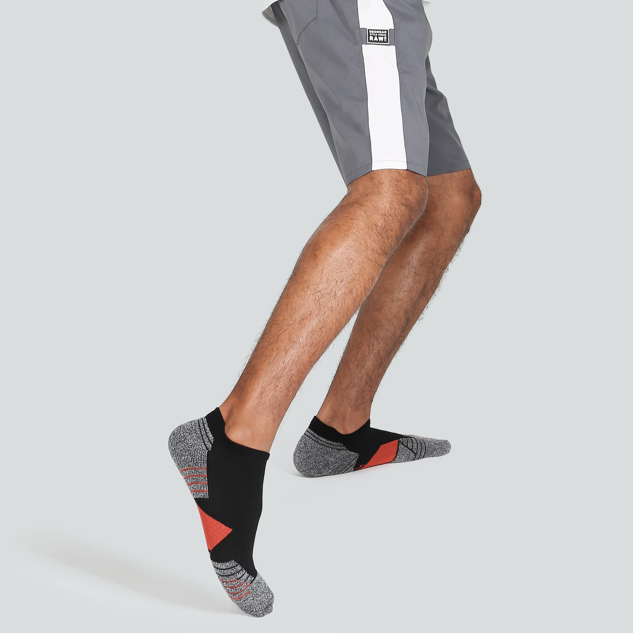 Upgrade your running gear with the WANDER Men's Athletic Thick Cushion Running Socks, a must-have for any active individual seeking comfort, support, and protection during physical activities. This pack of seven pairs is designed to meet the unique demands of athletes, crafted from high-quality materials that ensure durability and breathability. Moisture-wicking fabrics keep feet dry and blister-free, while the thick cushioning design offers excellent shock absorption for reduced foot fatigue.