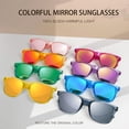 thumbnail image 3 of Paquete de 10 Gafas de Sol Pibupibu Fiesta Neón con Lentes Espejados y Protección UV400, 3 of 6