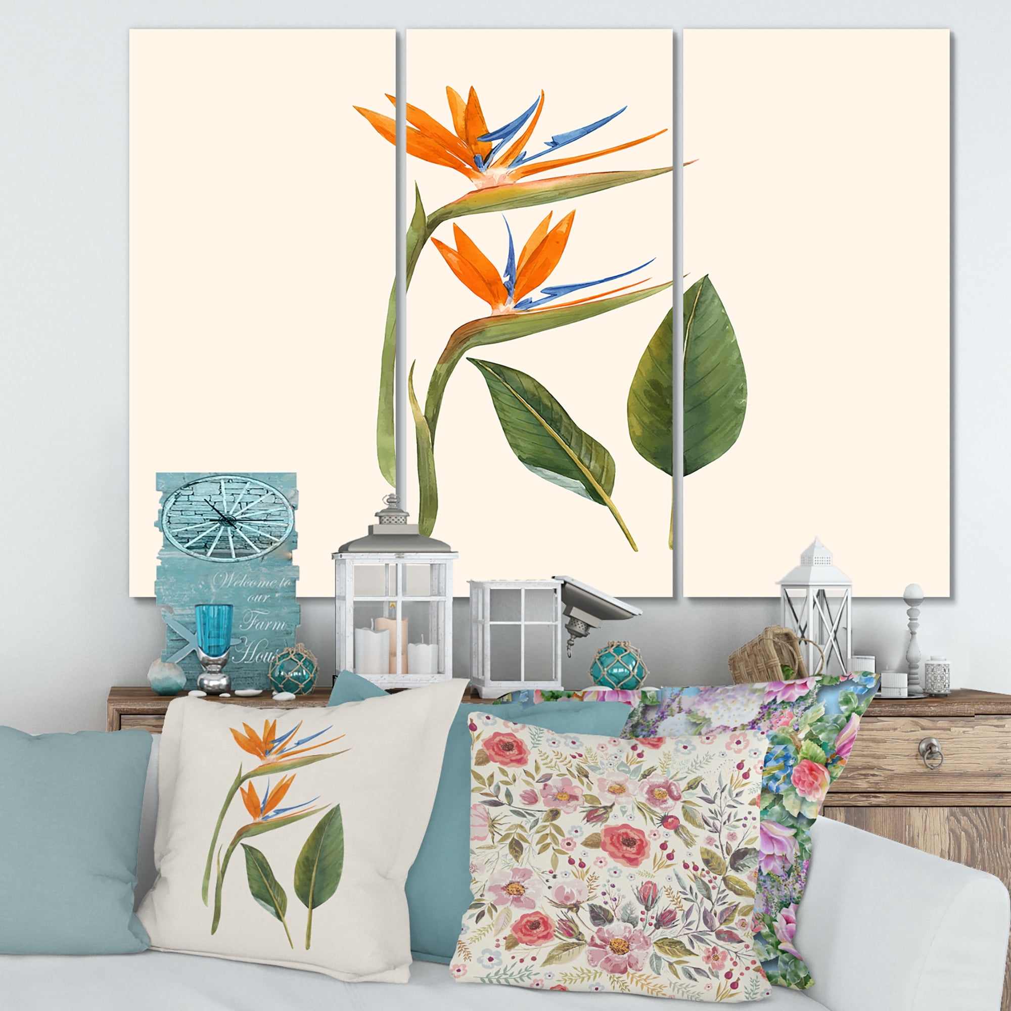 Designart ' Ancient Strelitzia Flowers ' Traditional Canvas Wall Art Print
