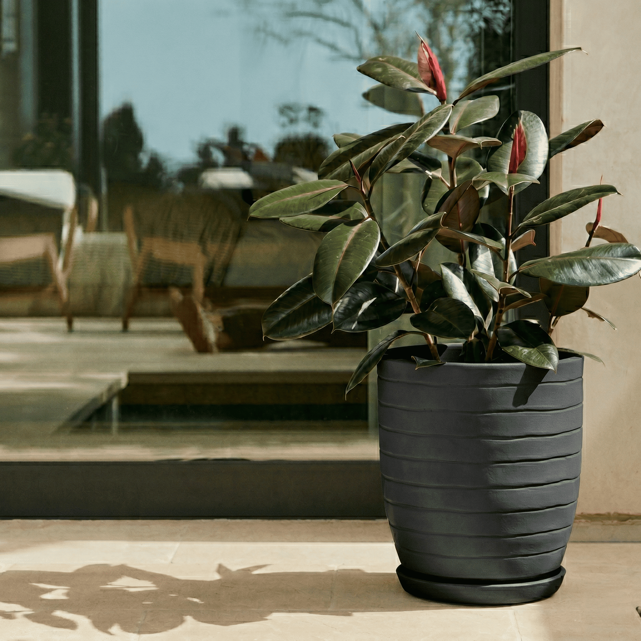 Ecobo 15.7 inches Eco-Friendly Round Pot Planter Ravina Indoor/Outdoor use, Durable, Versatile & Lightweight, Designed by Brazilian Artisans, Contemporary All-Weather Design –Black