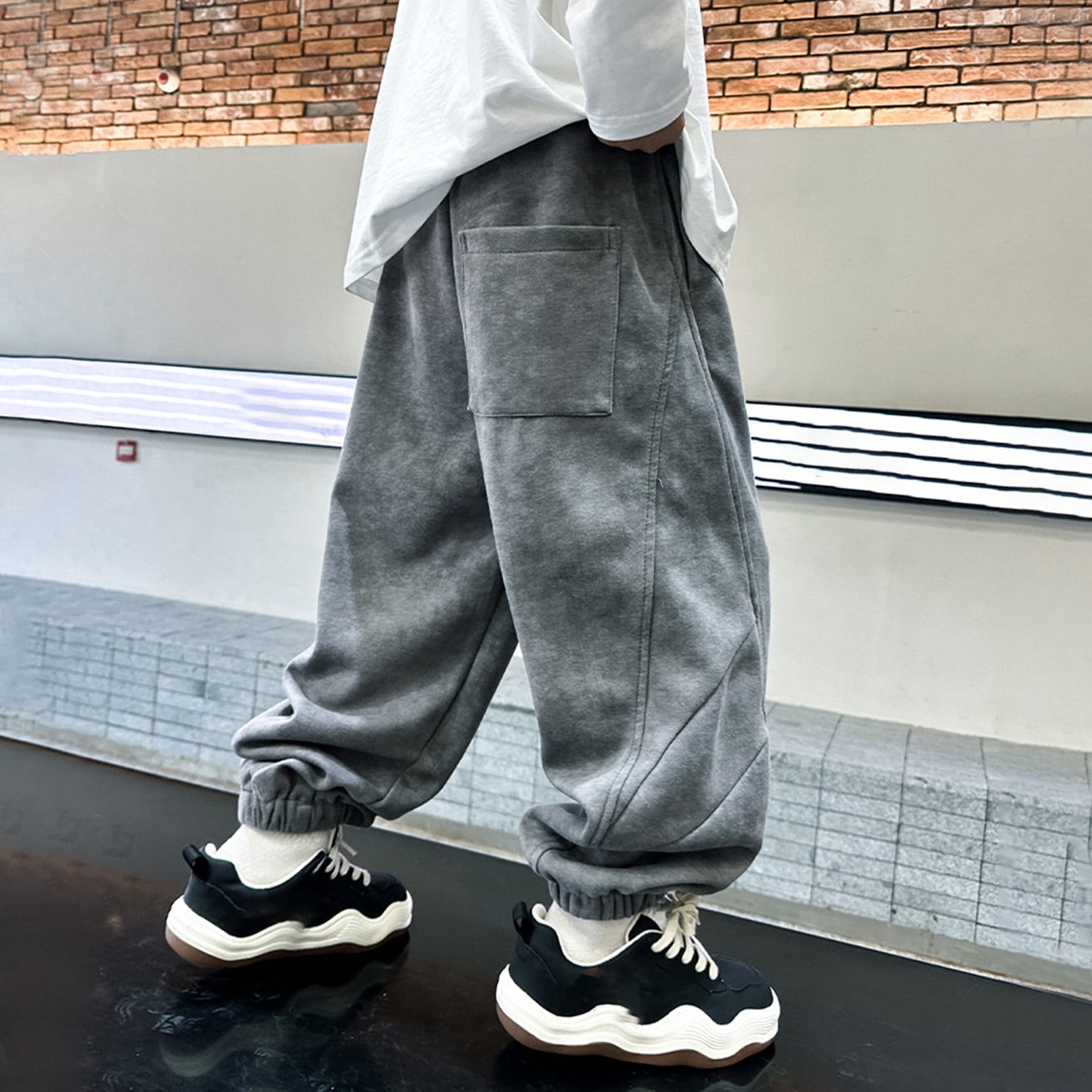 Fgnfyis Boys Winter Lined Thermal Joggers Soft Comfortable Athletic Sweatpants with Thick Warm Inner for Kids Outdoor Activities and Daily Wear Grey 14-15 Years