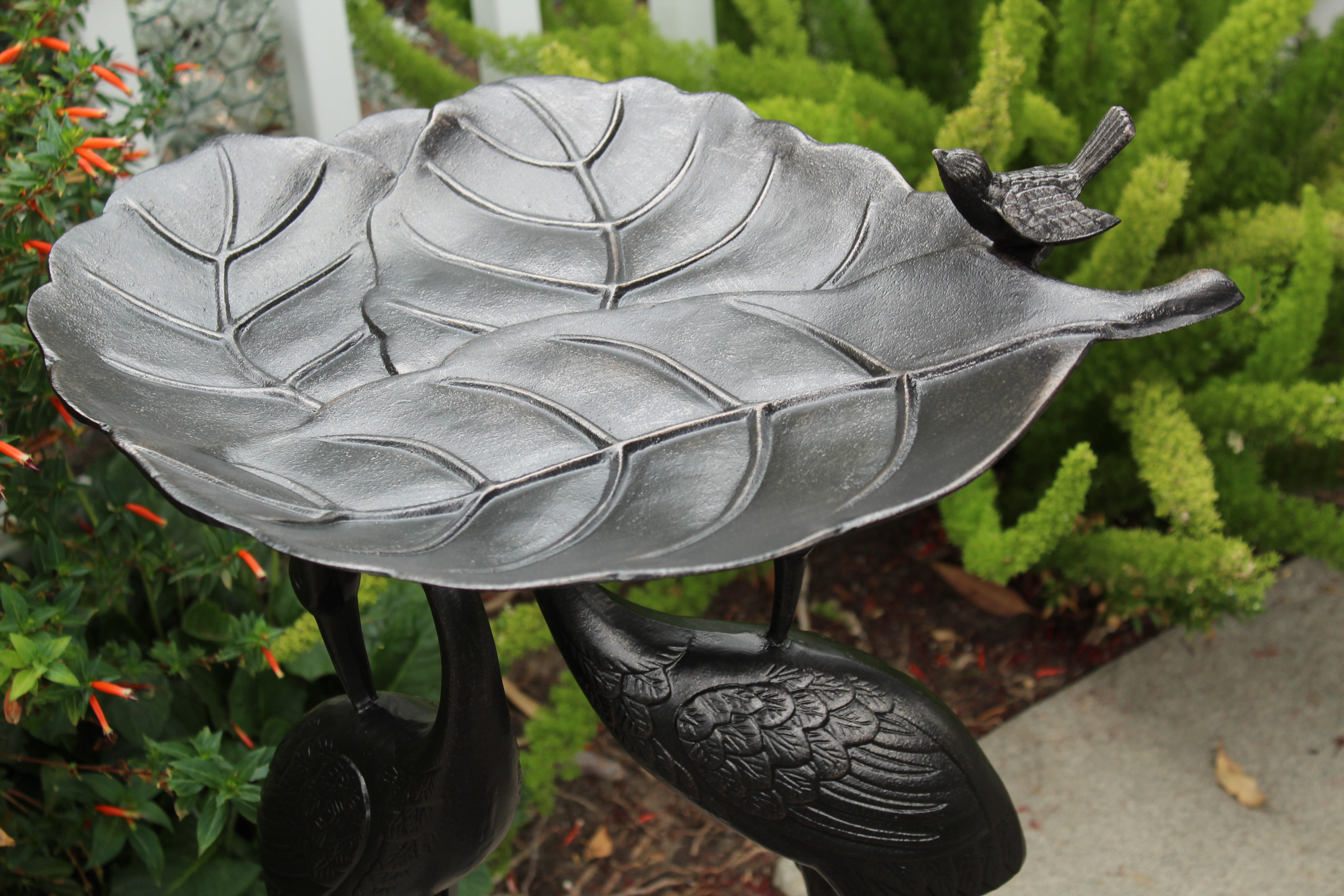 Innova Double Heron Lily Pad Bird Bath