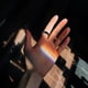 thumbnail image 2 of Anillo de cruz de oración con adorno de mano de acero de titanio (negro y azul), 2 of 8