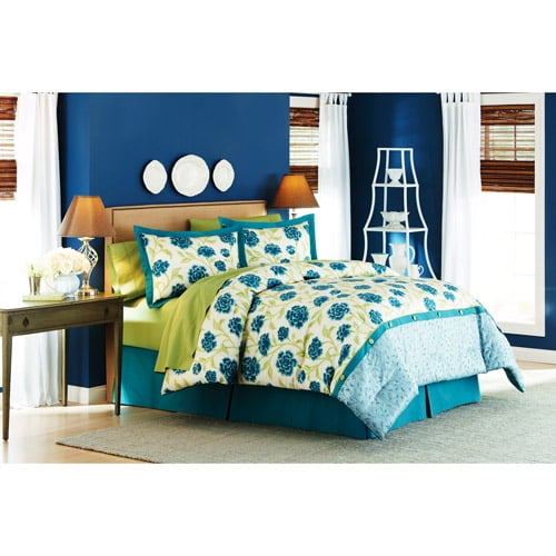 Better Homes and Gardens Blue Roses Comforter Set