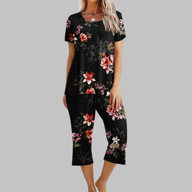 ICHUANYI ClearanceWomen's Printing Round Neck Short Sleeve Sleepshirt And Pants Sets Loungewear Pajamas With Pockets(Black, M) ICHUANYI WER20232080500593