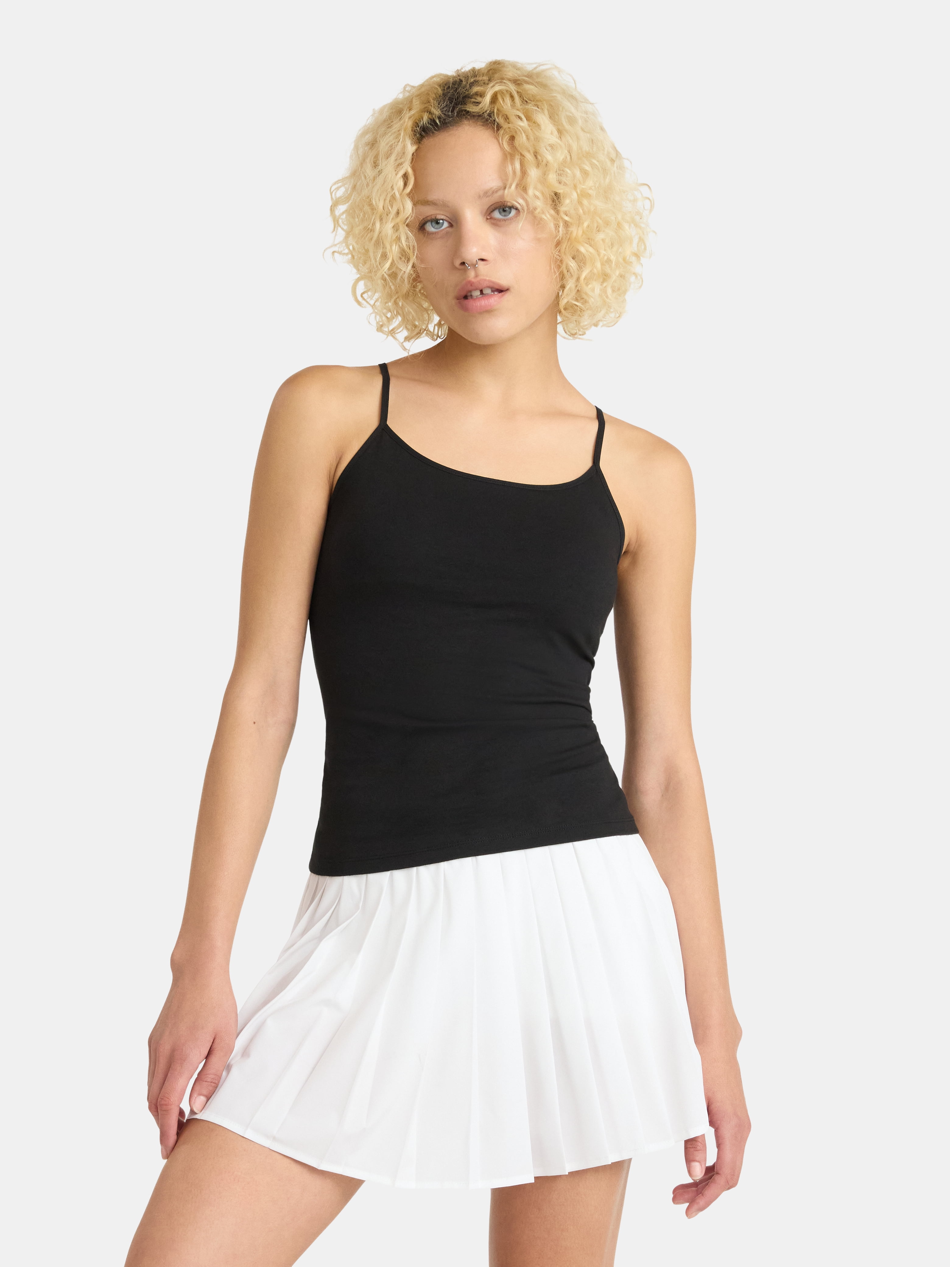 No Boundaries Women's Cropped Shelf Bra Cami Top with Built-in