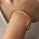 thumbnail image 1 of Pulsera de acero inoxidable para mujer, brazalete italiano de apertura redonda Simple, regalo para novia, accesorios para niña, gran oferta, 1 of 4