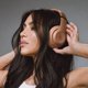 thumbnail image 2 of Beats Studio Pro x Kim Kardashian - Auriculares inalámbricos Bluetooth con cancelación de ruido - Dune (renovado), 2 of 5