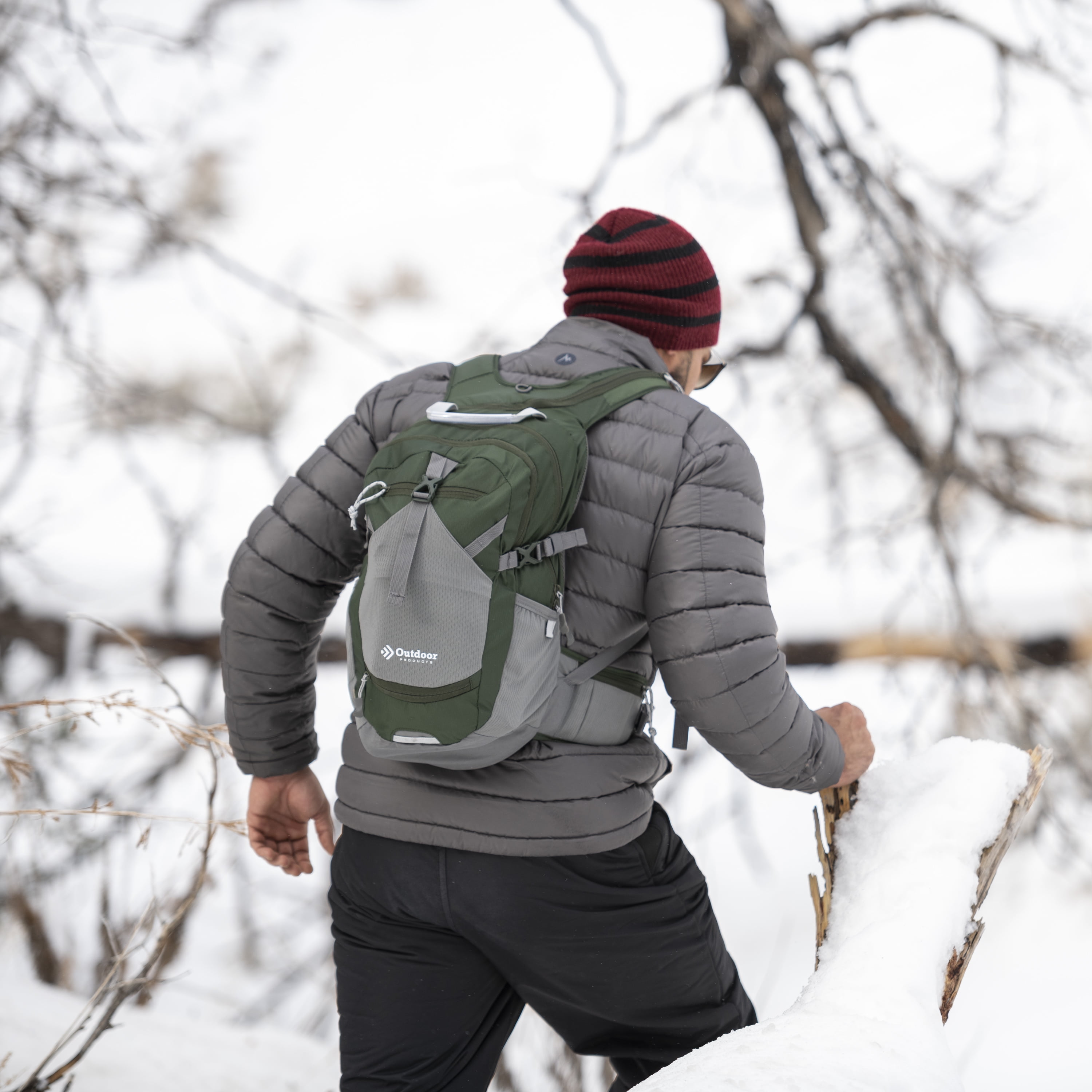 Outdoor Products Trail Break 18 Ltr Hydration Backpack, with 3-Liter Reservoir, Green, Unisex, New Outdoor Products Trail Break 18 Ltr Hydration Backpack, with 3-Liter Reservoir, Green, Unisex, New
