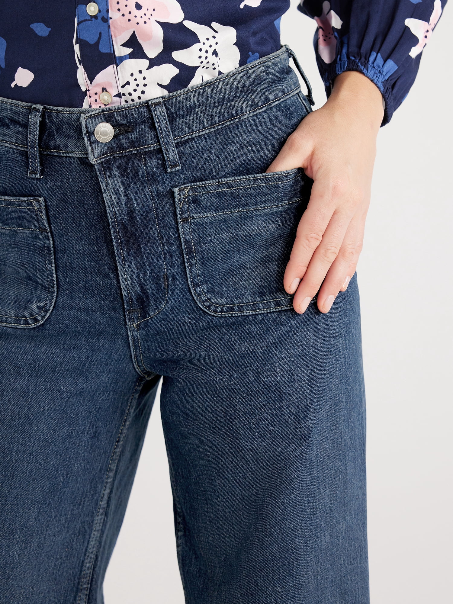 Free Assembly Women's and Women's Plus Wide Leg Jeans with Patch Pockets, 30", 32", and 34" Inseams, Sizes 0-26W