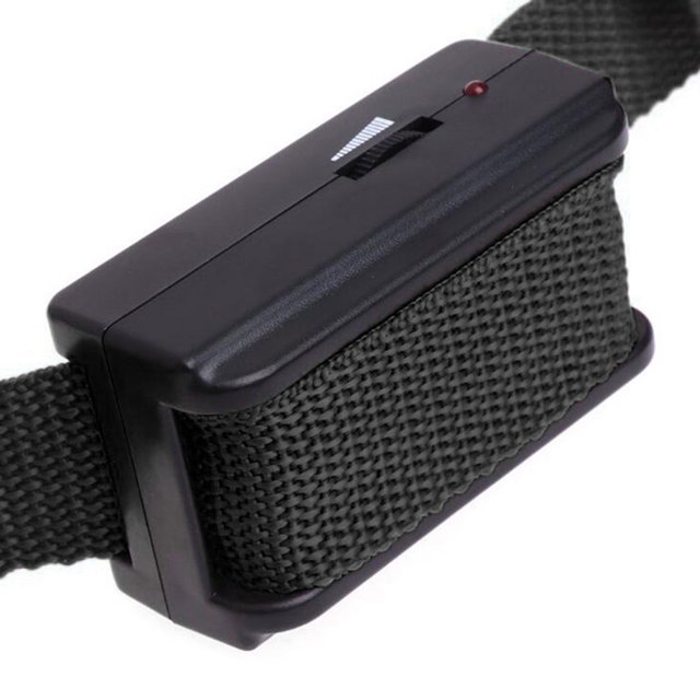 Collar de entrenamiento de perros ultrasónico antiladridos para mascotas con control de voz (negro)