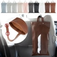 thumbnail image 1 of Bolsa de pañuelos para colgar en la pared de moda Bolsa de pañuelos para automóvil escandinava Caja de pañuelos para colgar al aire libre de cuero PU, 1 of 3