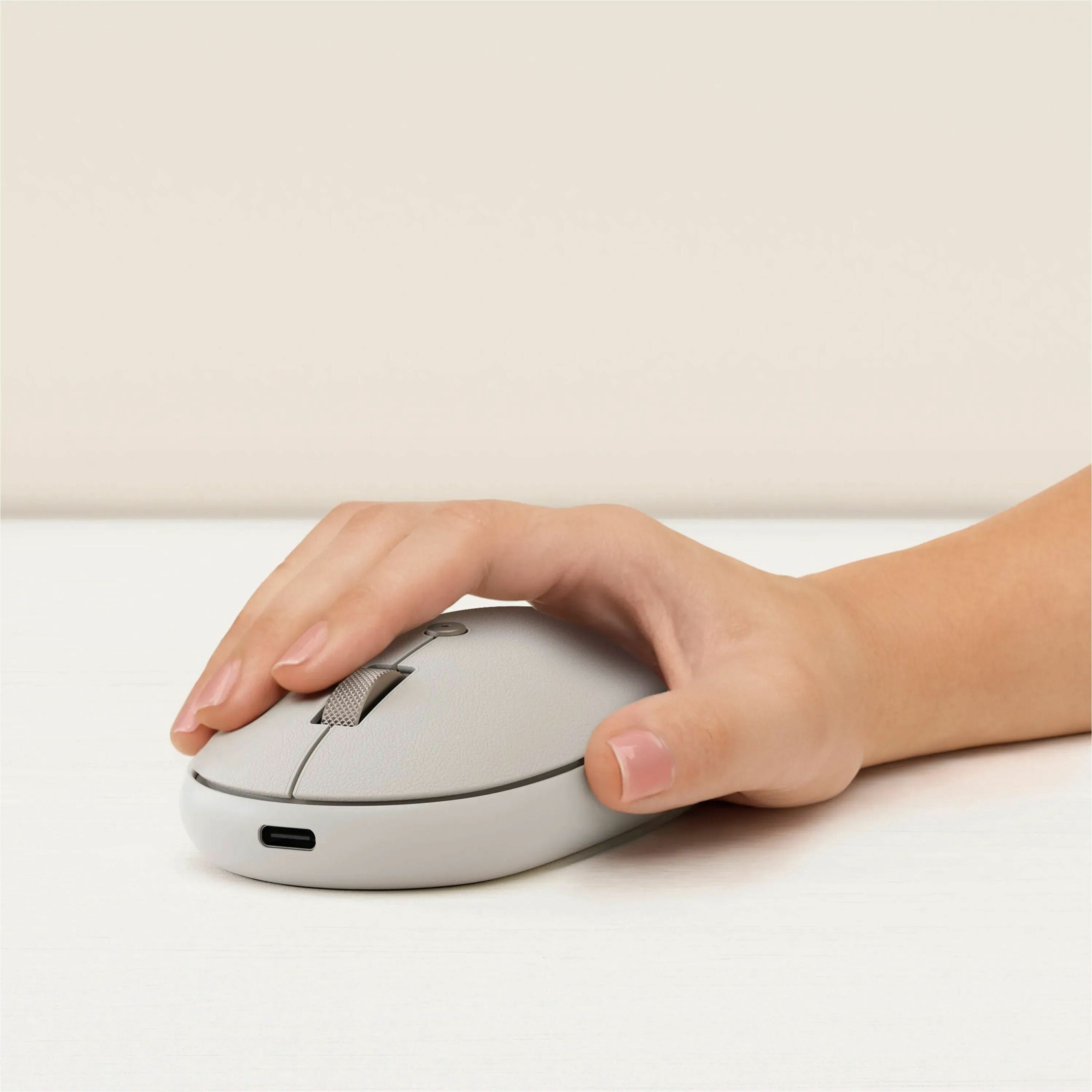 Satechi OntheGo Bluetooth Mouse with USB C Rechargeable Battery, Connect up 3 Devices, Compact and Portable Wireless Mouse for Laptop, Computer, Tablet - Sand