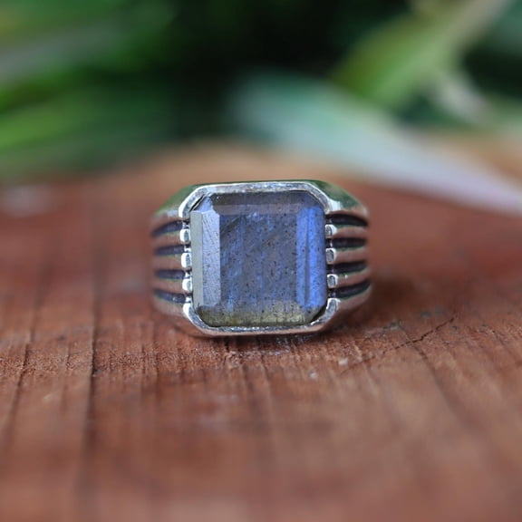 Labradorite Men's Ring, 925 Sterling Silver Ring, Rectangular Gemstone Ring, Statement Ring, Signet Ring, Boho Jewelry, Personalized Gift***