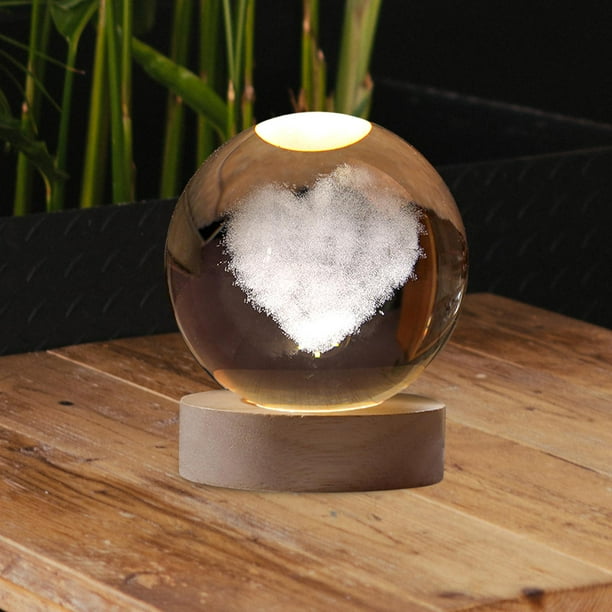Bola de cristal 3D LED luz nocturna decoración patrón de corazón enchufe USB cálido con base de madera para dormitorio familia guardería niños 6 cm de diámetro