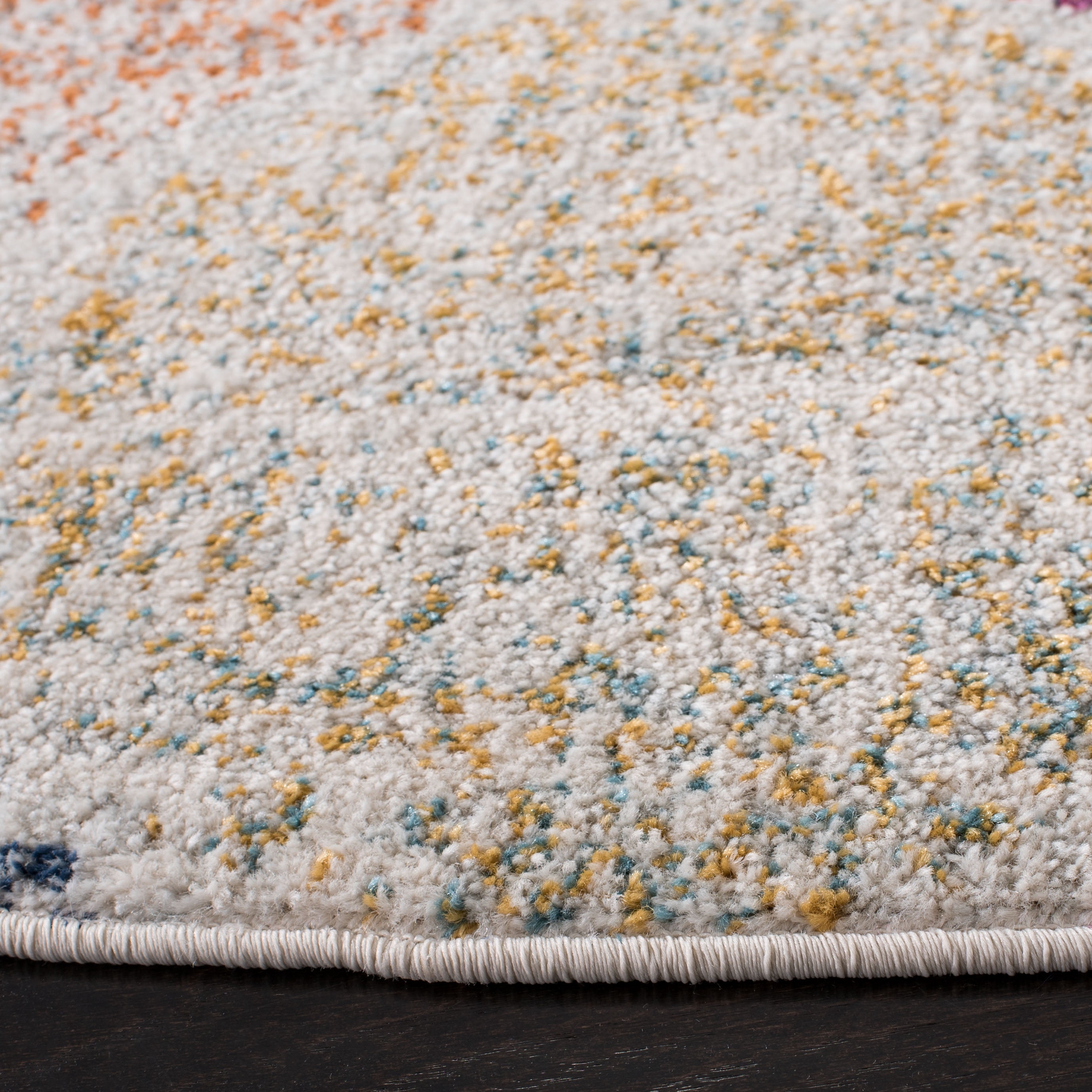 SAFAVIEH Madison Leighton Geometric Area Rug, Cream/Yellow, 5'3" x 5'3" Round
