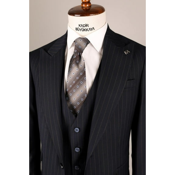 Swallow Collar Slim Fit Black Men's Suit with 65% Polyester Vest