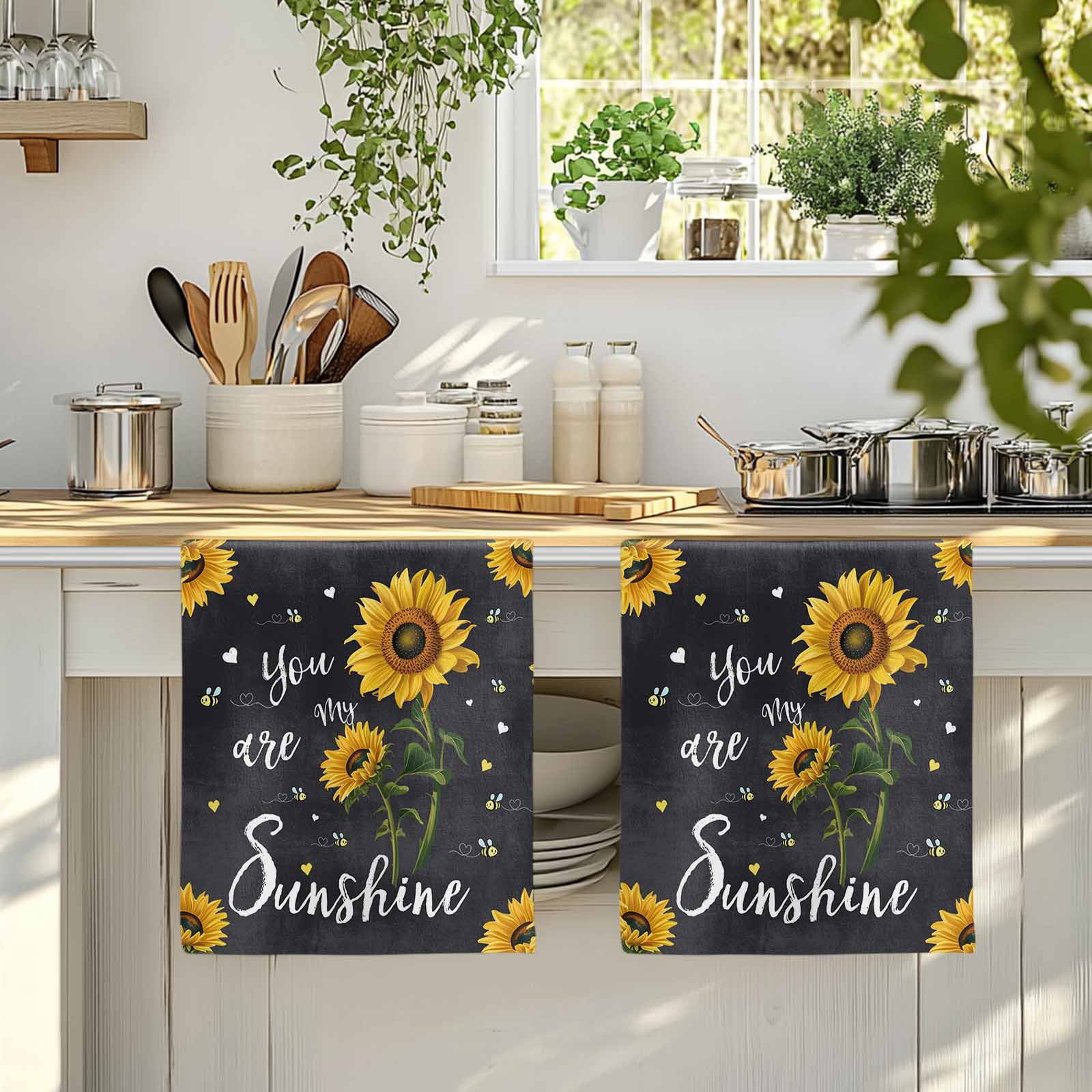 Black Sunflowers Kitchen Towels Set of 2, Vintage Garden Floral Bees Farmhouse Absorbent Dish Towels for Kitchen, Microfiber Hand Towel, Quick Drying Tea Towel for Cleaning Decorative Dishcloths