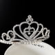 thumbnail image 4 of Tiara de cristal, diadema con corona, corona elegante de princesa con peines para mujeres, niñas, novia, boda, graduación, fiesta de cumpleaños, 4 of 6