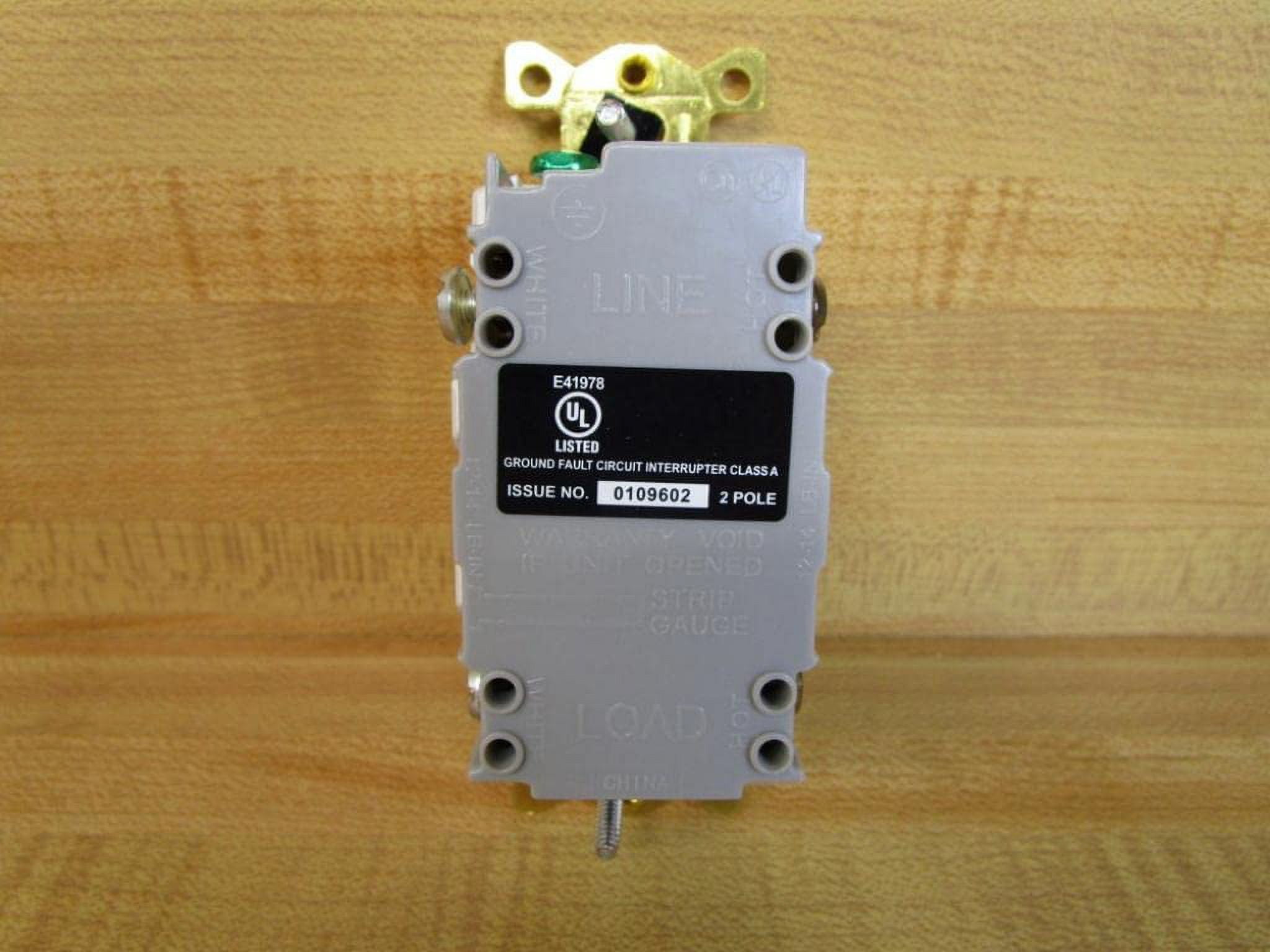 GFCI Receptacle, 20A, 125VAC, 5-20R, White GFRTW83W