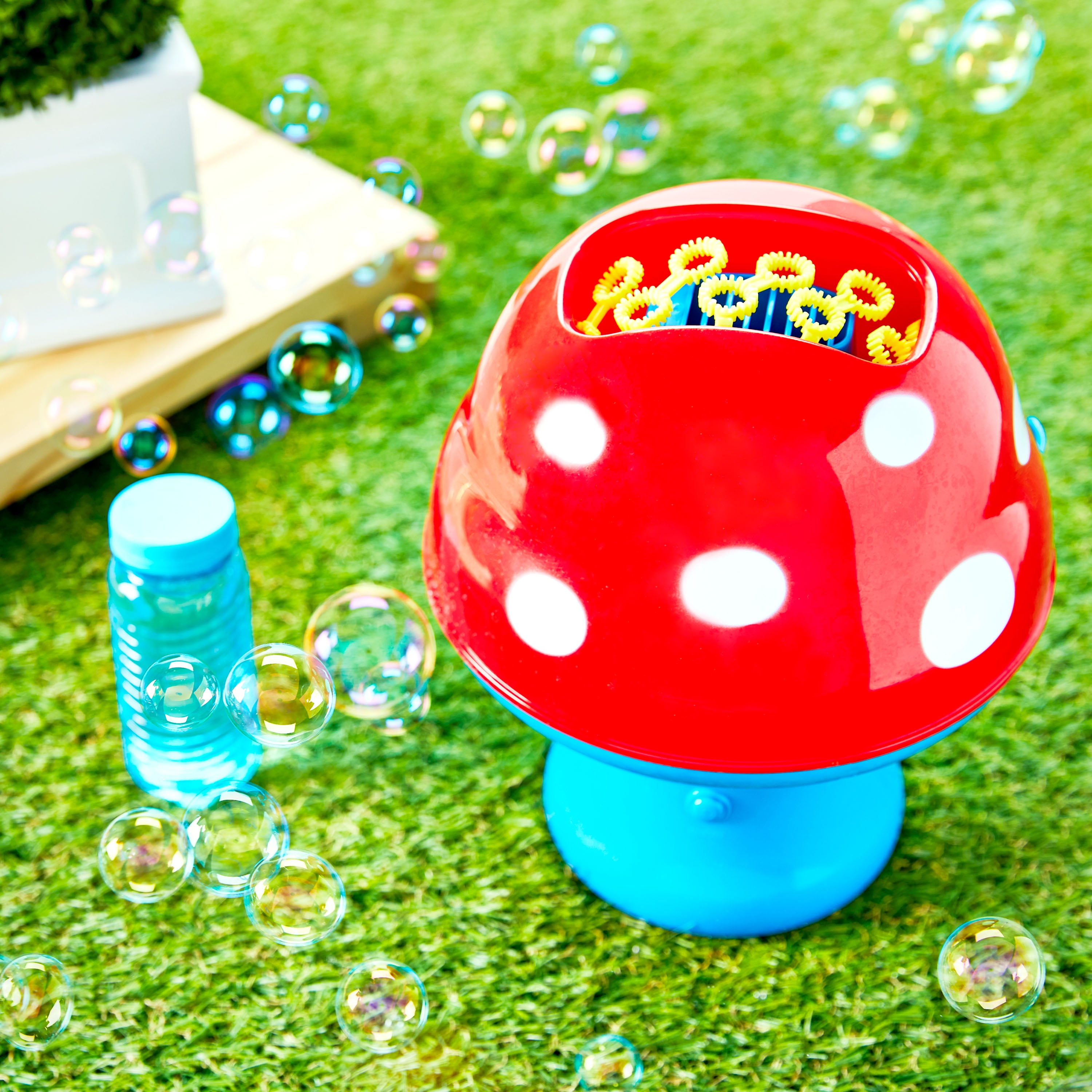 Play Day Battery Operated Mushroom Bubble Blower Toy