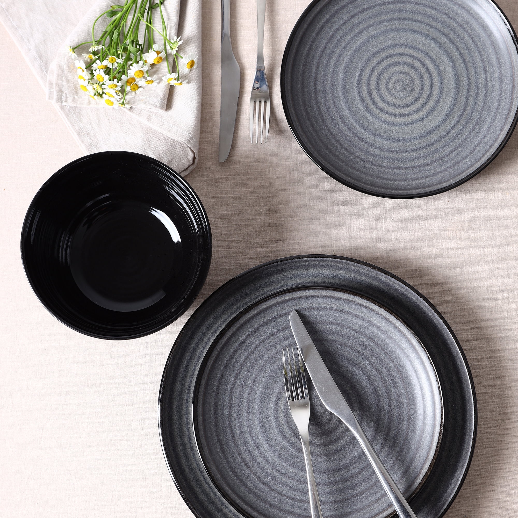 Stone Lain Dua Dinner Plate Set Stoneware, 4-Piece, Black