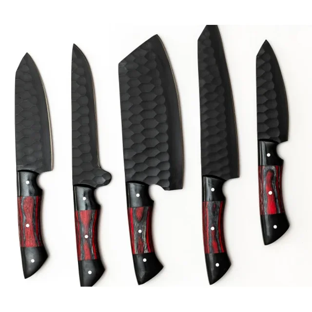 Ensemble de Couteaux en Acier au Carbone Noir Faits à la Main, Couteaux de Chef et de Boucher Martelés Ultra Tranchants avec Poignées en Pakkawood Rouges et Noires, 5 Pcs. Hawkeen Knife