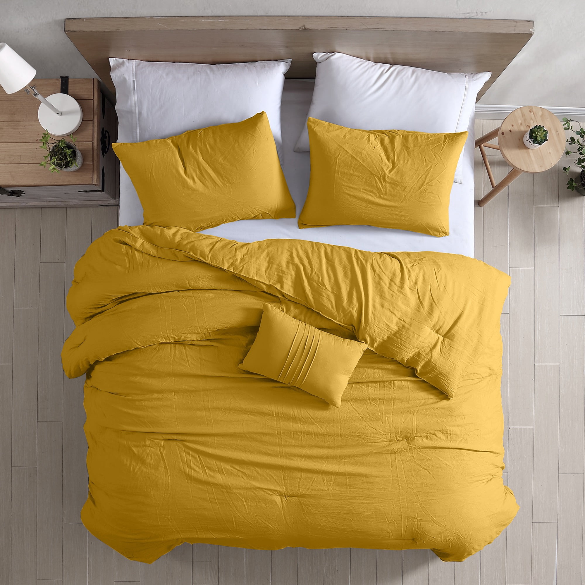 Modern Threads Beck 4-Piece Geometric Brushed Gold Comforter Sets, King