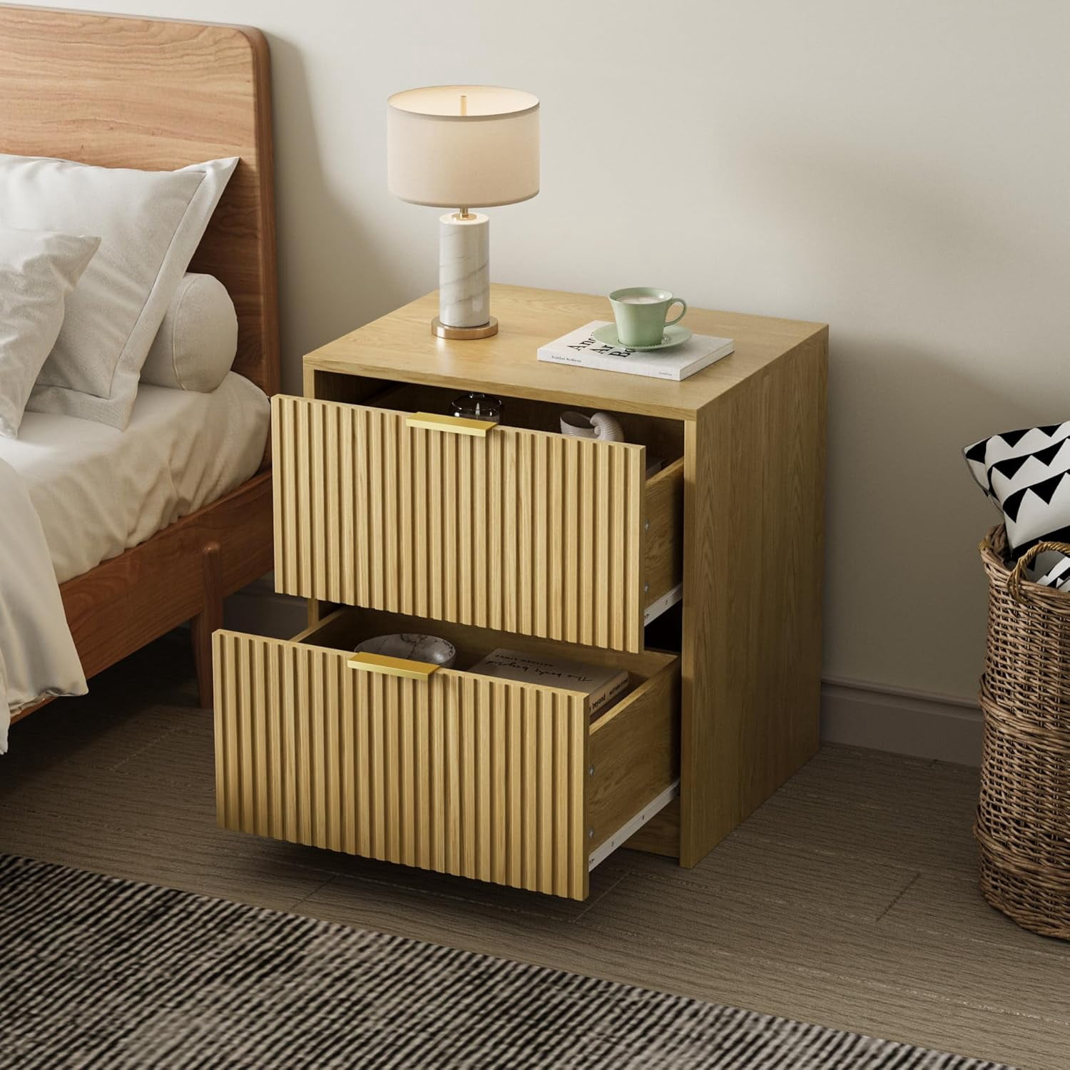 FURNIWAY Set of 2 Fluted Nightstand with 2 Drawers, Modern Storage Bedside Table with Golden Metal Handles, Wooden End Table for Bedroom, Living Room,Nature Oak