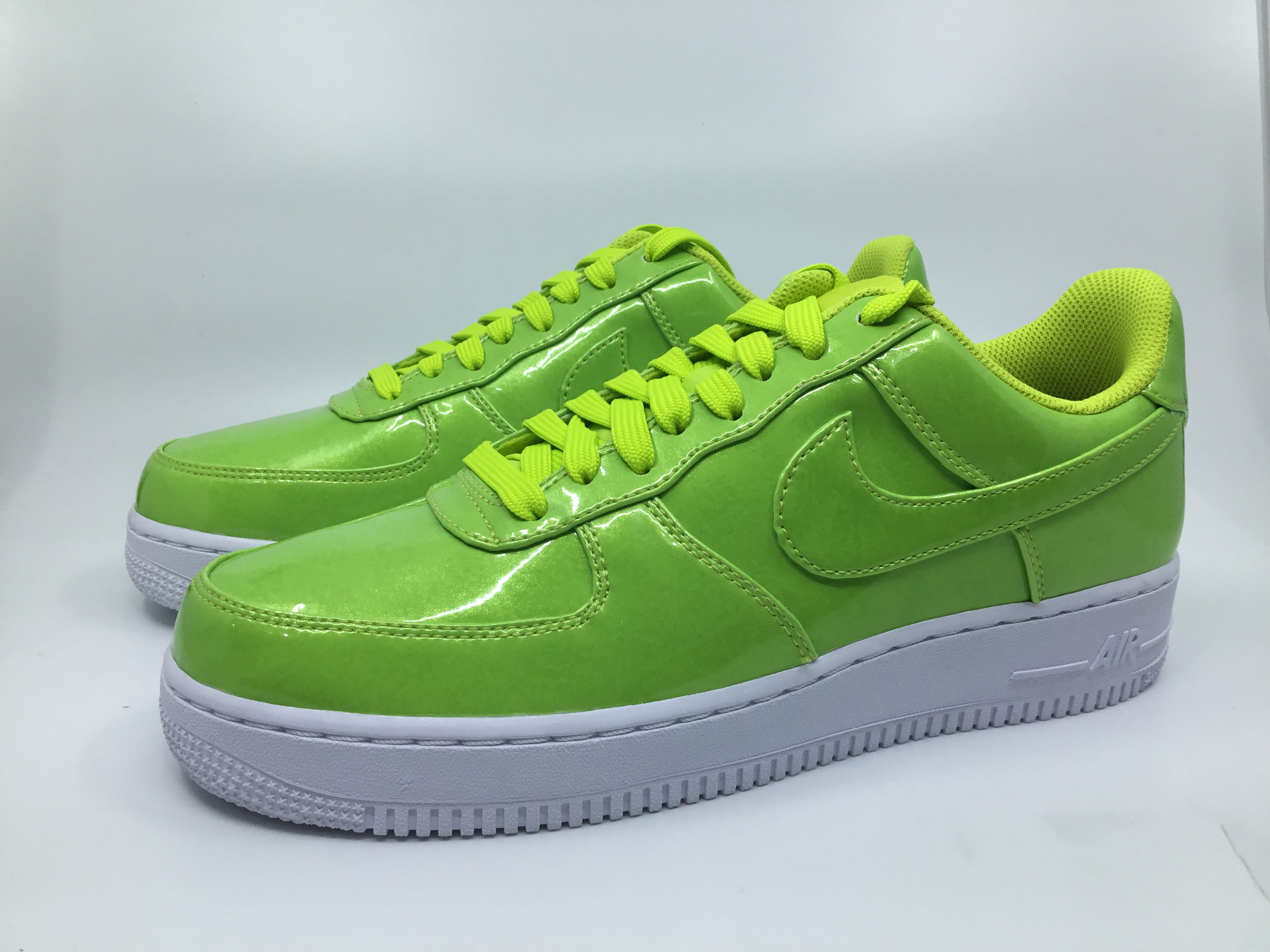 Nike Air Force 1 '07 LV8 UV 'Volt' Sneakers - Yellow Sneakers, Shoes -  WU2156536