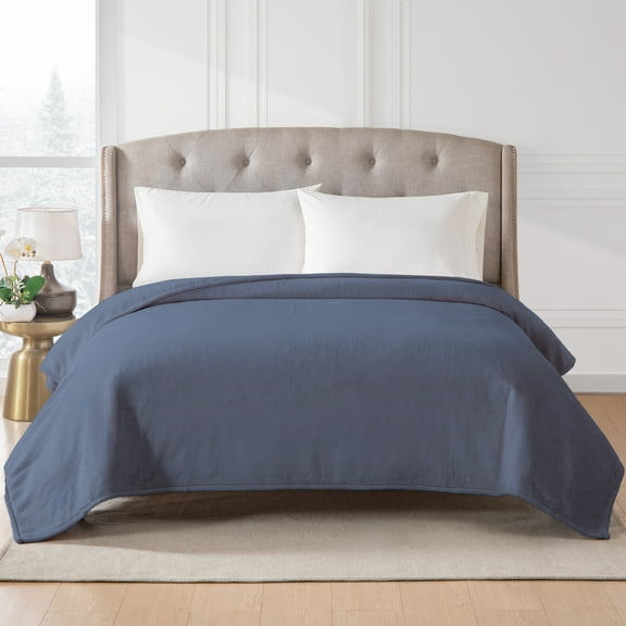 Hotel Style â„¢ Solid Oversized Soft Bed Blanket, Washed Indigo