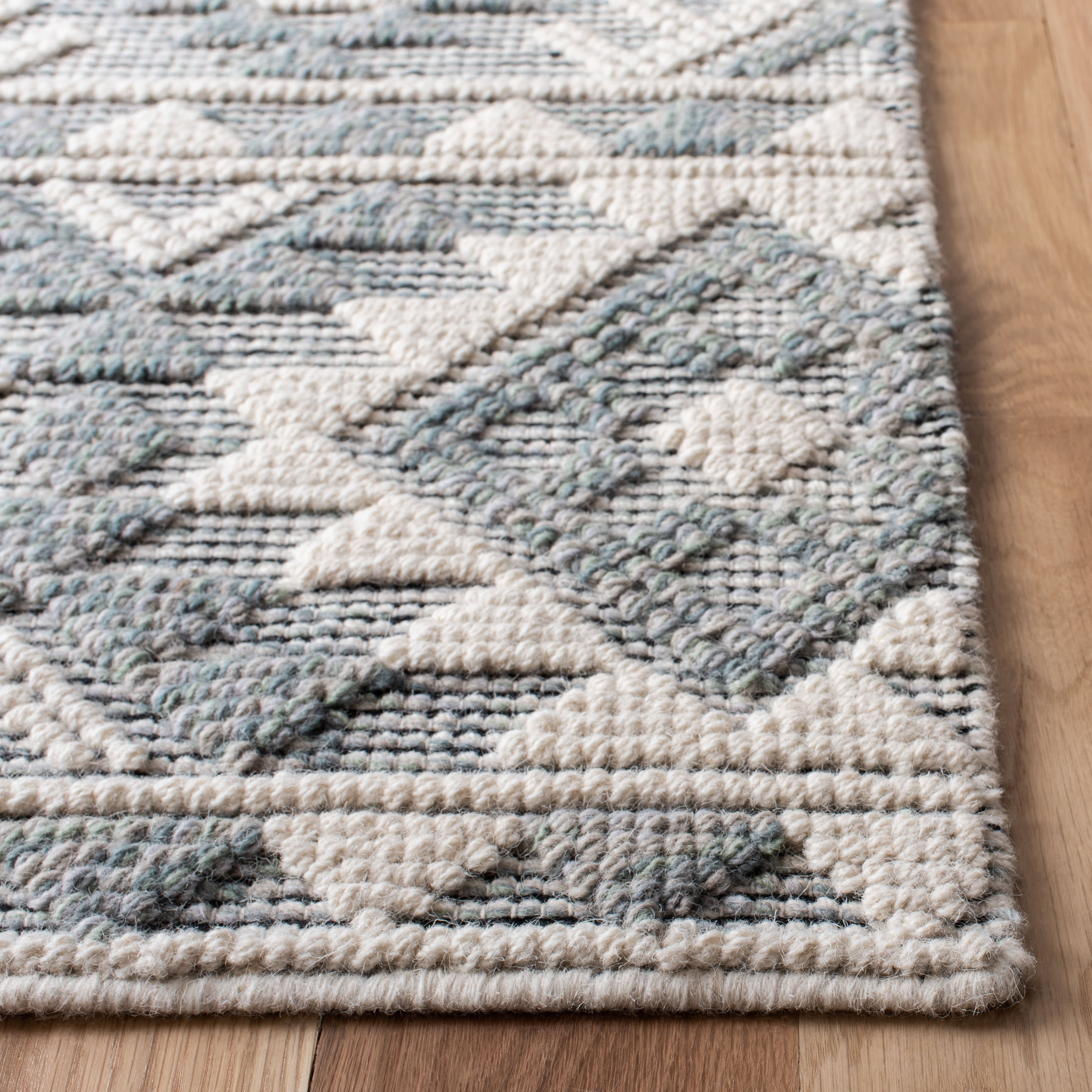 SAFAVIEH Natura Steve Geometric Area Rug, Cream/Aqua, 8' x 10'