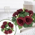 thumbnail image 2 of Couronne de Bougeoirs Rose Rouge et Verdure Élégante pour Centre de Table de Réception de Mariage, 2 of 8