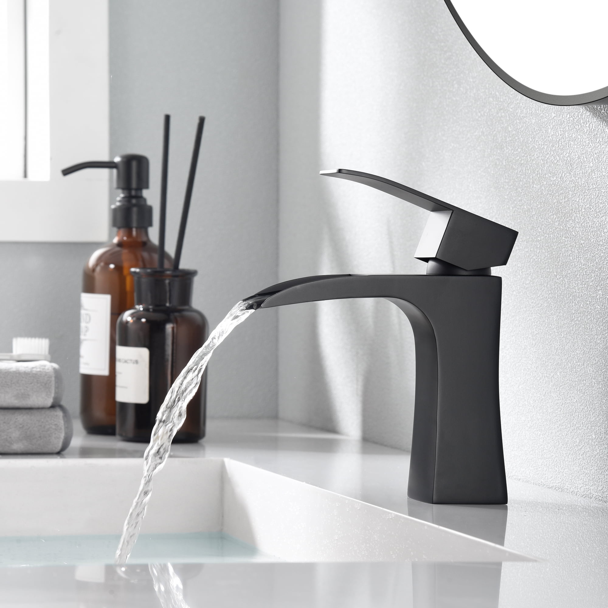 SUMERAIN Single Hole Bathroom Faucet Waterfall Bathroom Faucet Single Handle Matte Black Stainless Steel Lavatory Faucet