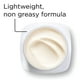 thumbnail image 4 of Crema LOreal Professional Revitalift Anti-Wrinkle Firming Day Cream Crema Dama 1.7 oz, 4 of 5