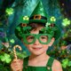 thumbnail image 4 of Gafas de Sol Verdes con Tréboles Del Día de San Patricio, Montura Festiva para Fotos y Celebraciones., 4 of 6