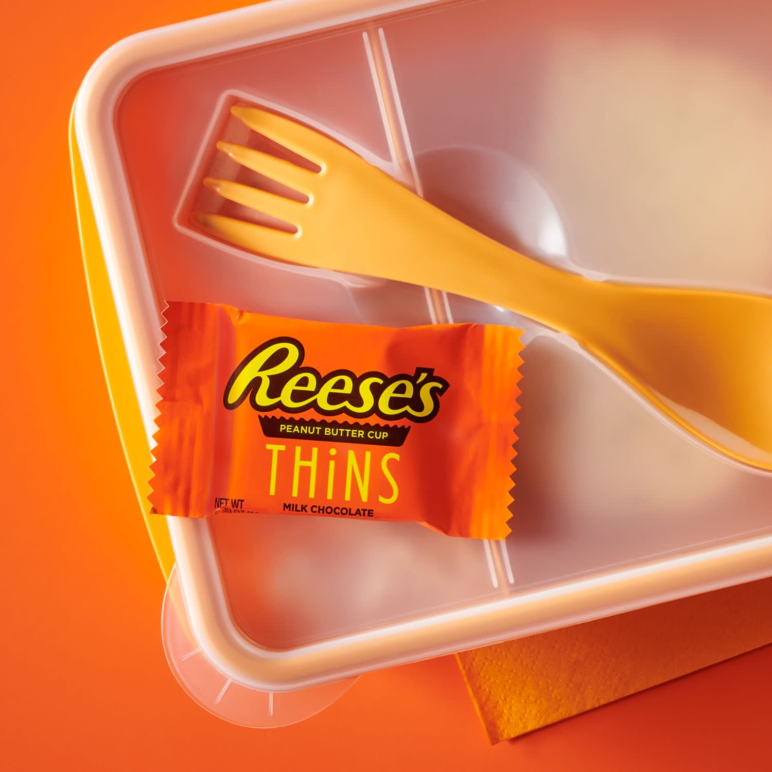 Reese's Thins Milk Chocolate Peanut Butter Cups Candy, Bags 3.1 oz, 8 Count