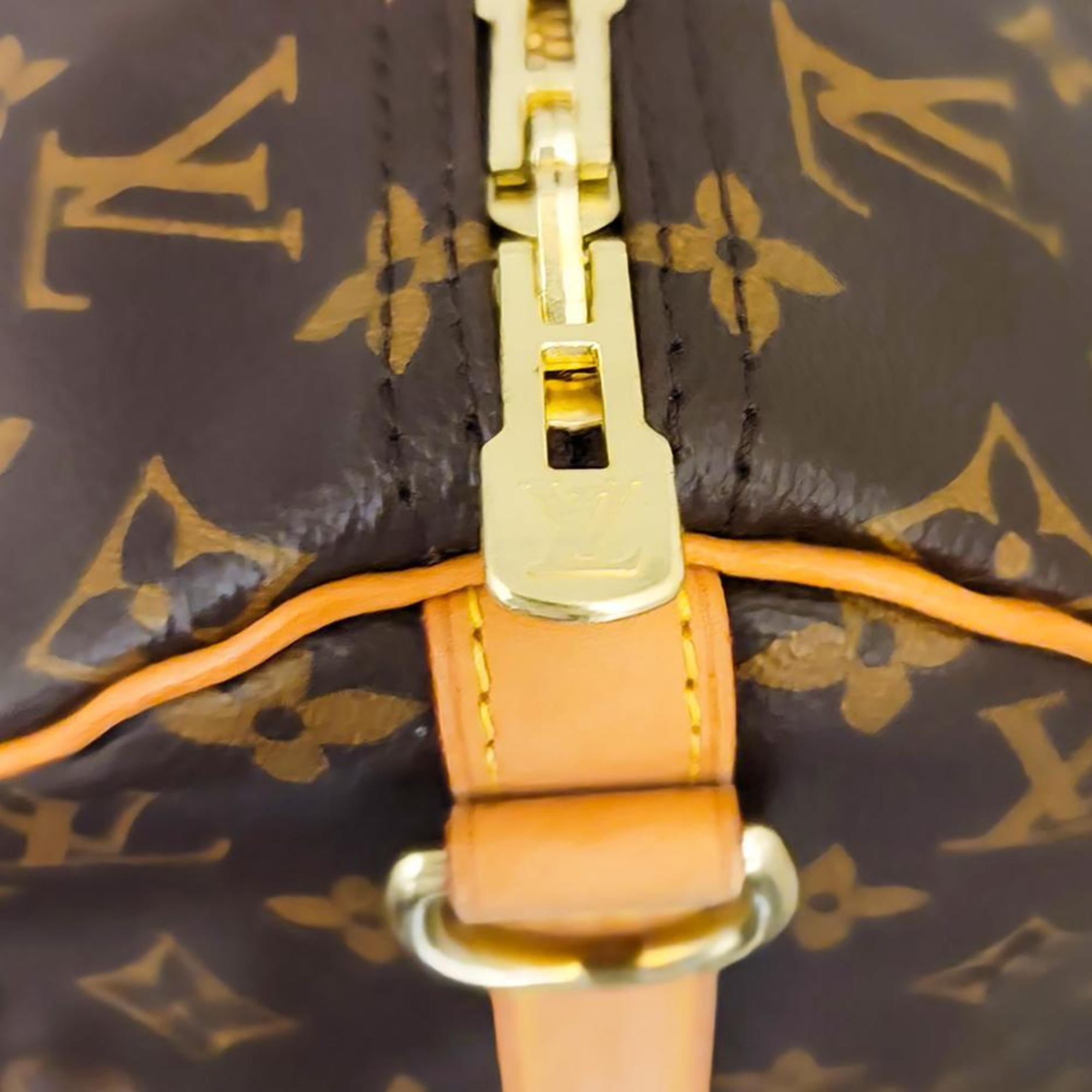 Louis Vuitton Pre-loved Monogram Keepall Bandouliere