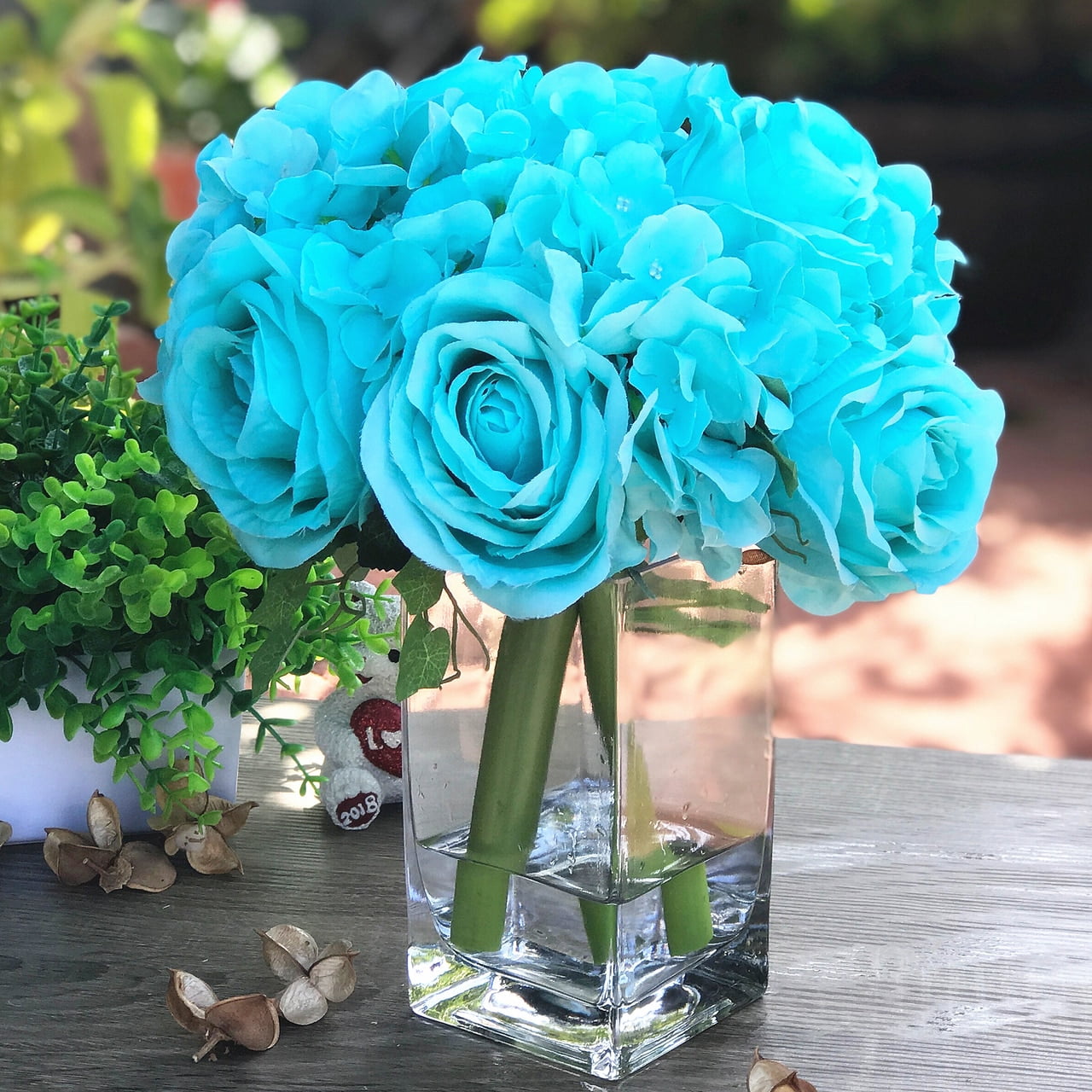 Enova Home Rose and Hydrangea Mixed Faux Flower Arrangement With Clear