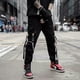 thumbnail image 4 of Pantalones cargo Y2k para hombre, pantalones harén de estilo coreano con múltiples bolsillos para hombre, pantalones largos estilo Harajuku, anchos, de corte regular, estilo emo, 4 of 5