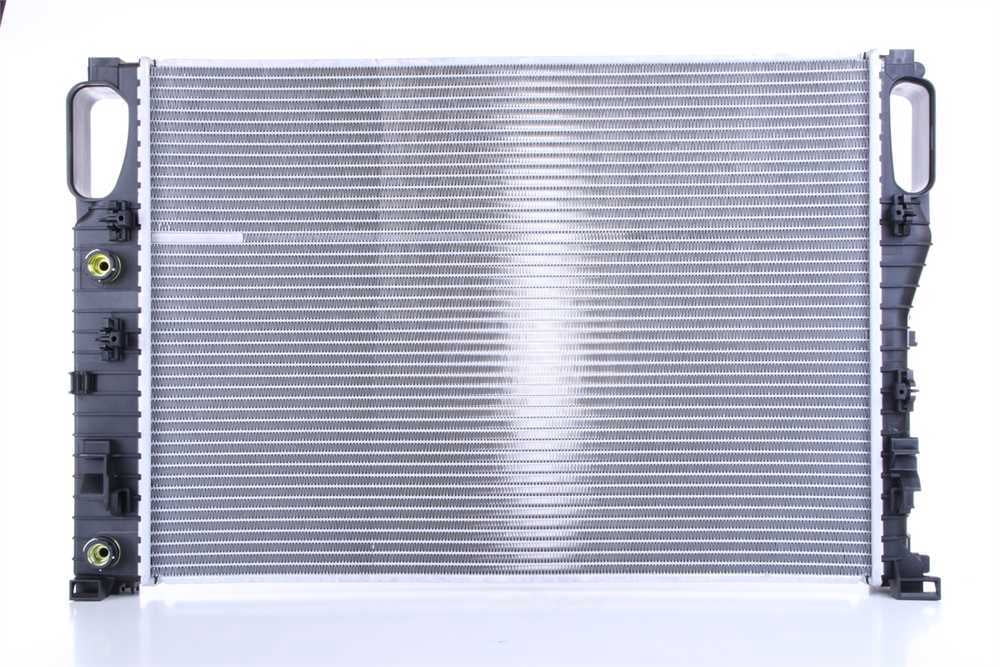 Nissens 67105 Radiator w/Integrated Transmission Oil Cooler