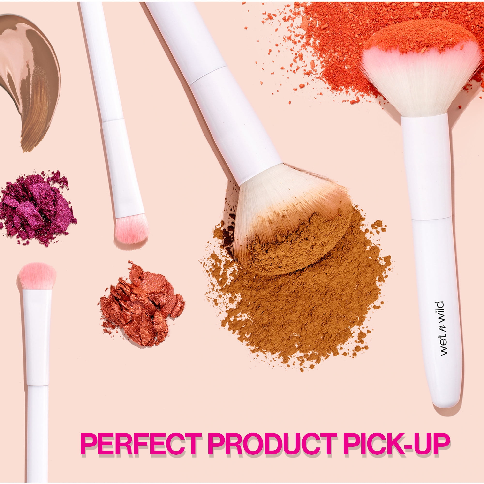 (4 pack) Wet n Wild Essential Brush, ultra-plush Eyeshadow Brush, Synthetic