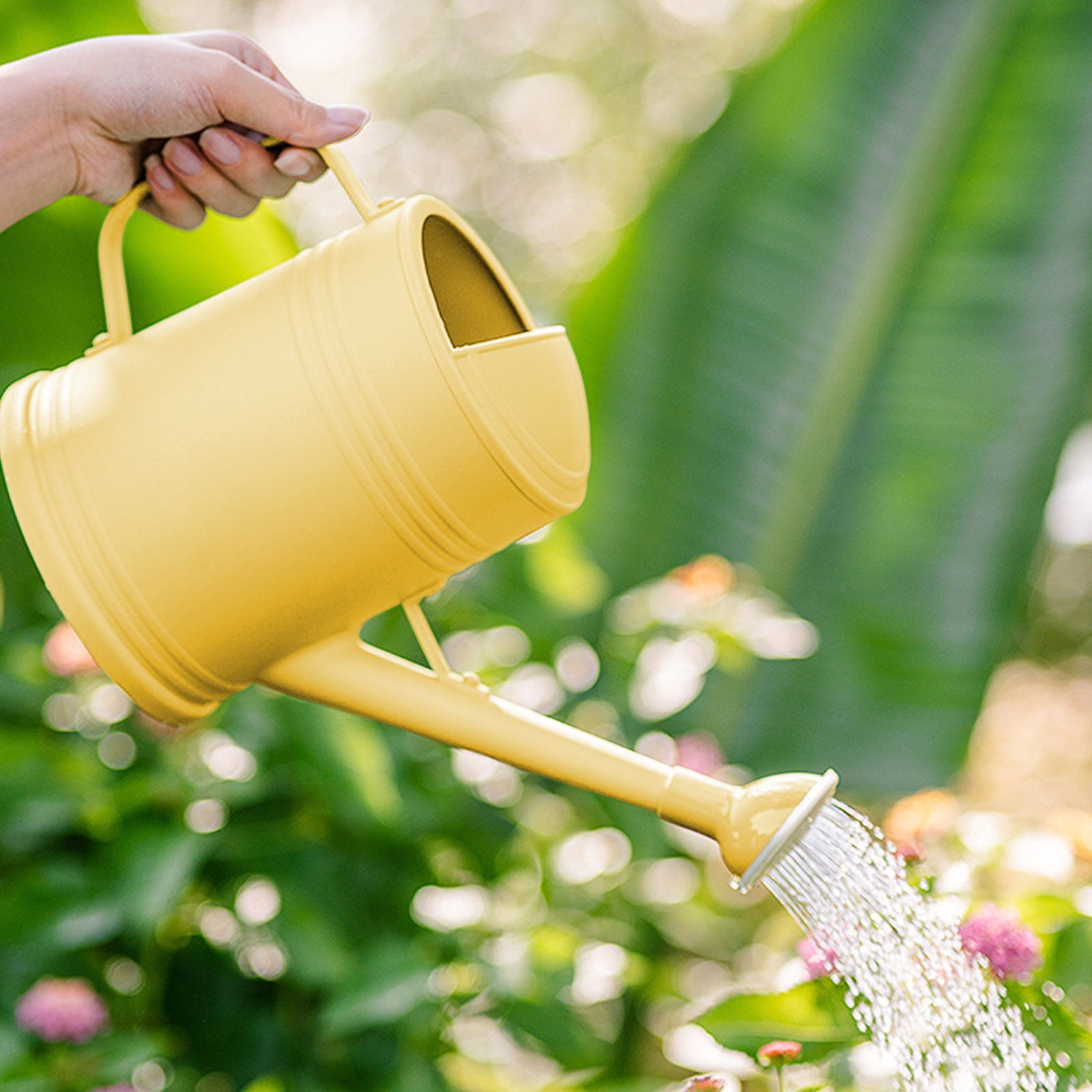 Nkmbld Plant Watering Can Large Capacity Gardening Patio Watering Long Spout Watering Can 2L, Garden Watering Can for Indoor & Outdoor Plants