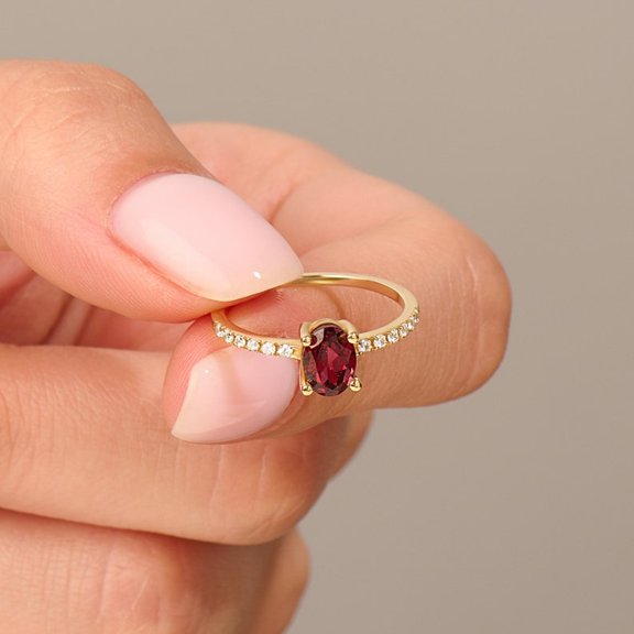 Garnet Oval Solitaire Ring 14k Gold Red Gemstone Engagement Ring Women Accented Mothers Anniversary Gift