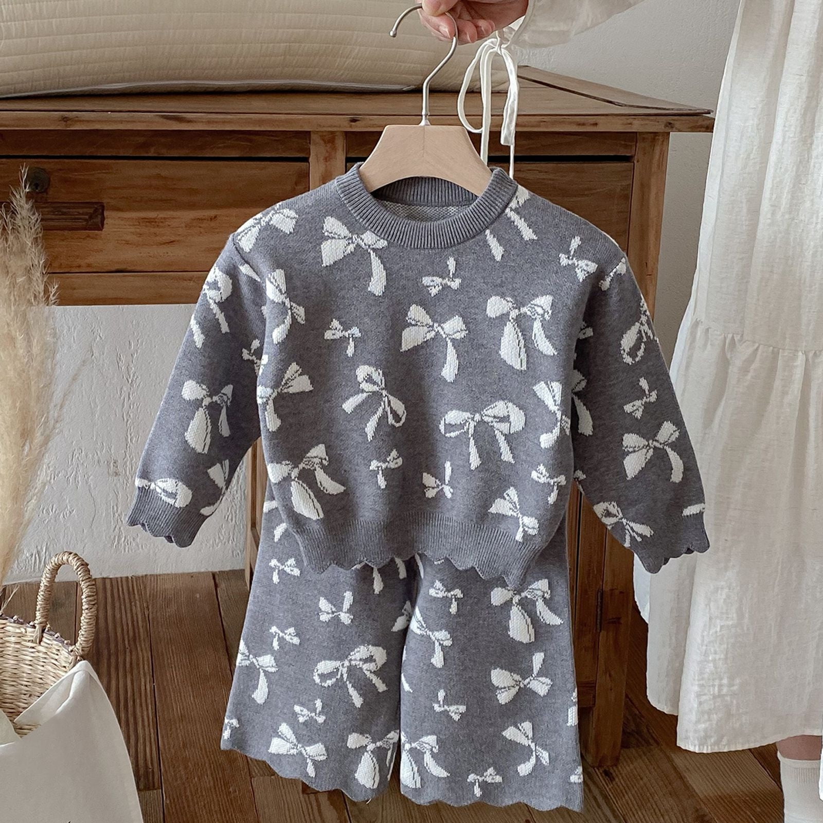 FYDUU Baby Girls Jacquard 2-Piece Sweater Set Toddler Bow Sweaters Knitted Sweatshirt Pullover And Long Pants Outfits Fall Winter Clothes Casual Outfits