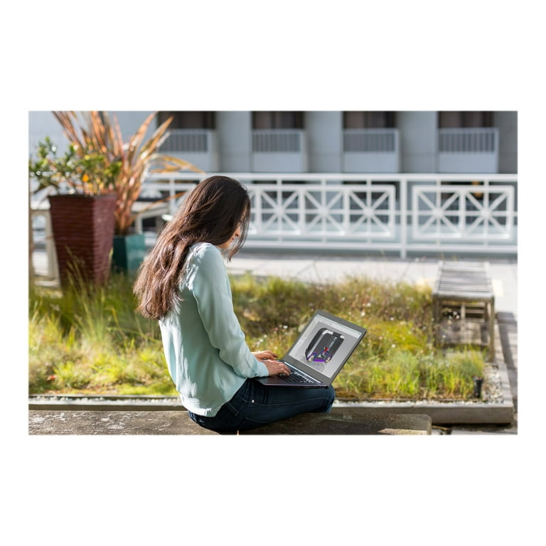 HP ZBook Studio G3 Mobile Workstation - 15.6