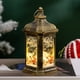 thumbnail image 4 of Farolillos colgantes navideños LED sin llama | Adornos portátiles de bronce retro para ventanas | Decoración navideña para interiores y exteriores | Luz nocturna segura para centro de mesa, 4 of 6