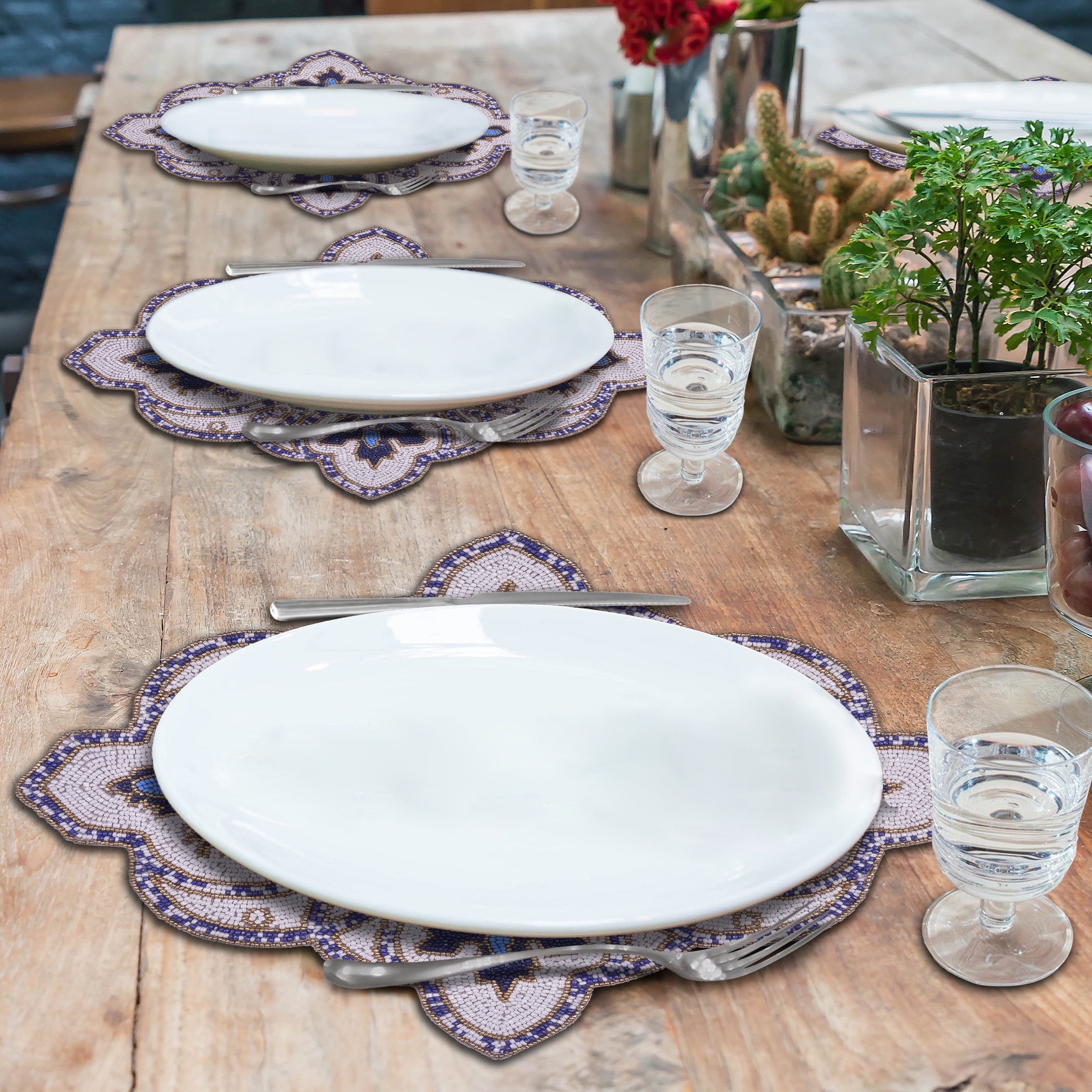Blue White Beaded Placemats for Fall Autumn Thanksgiving Dining Table Scratch Heat Resistant Charger Mats Kitchen Décor Set of 4